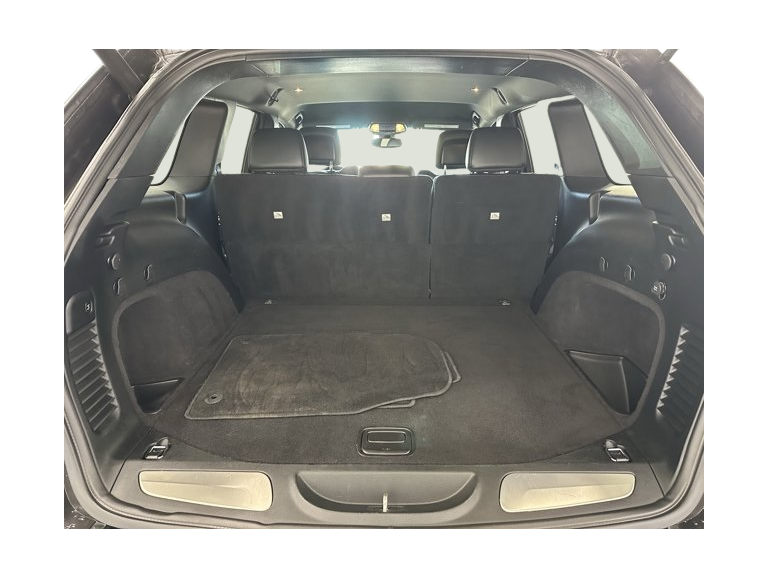 2018 Jeep Grand Cherokee Limited Edition 17