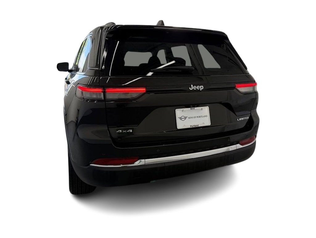 Thumbnail: 2024 Jeep Grand Cherokee - 4