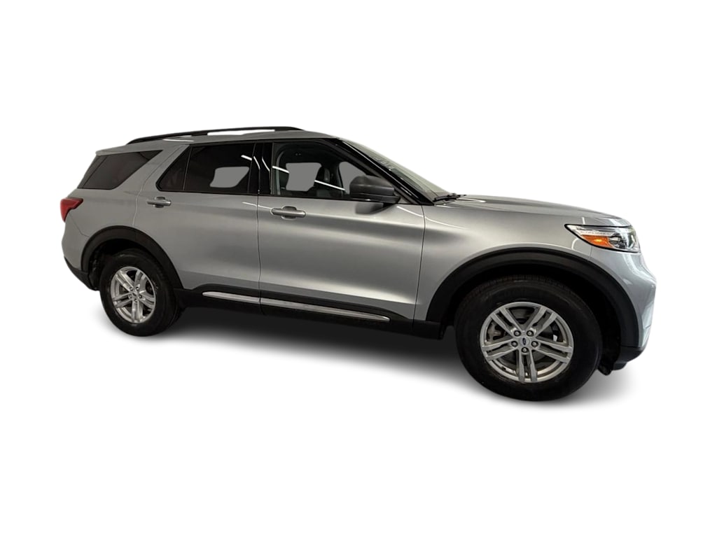 Thumbnail: 2022 Ford Explorer - 17