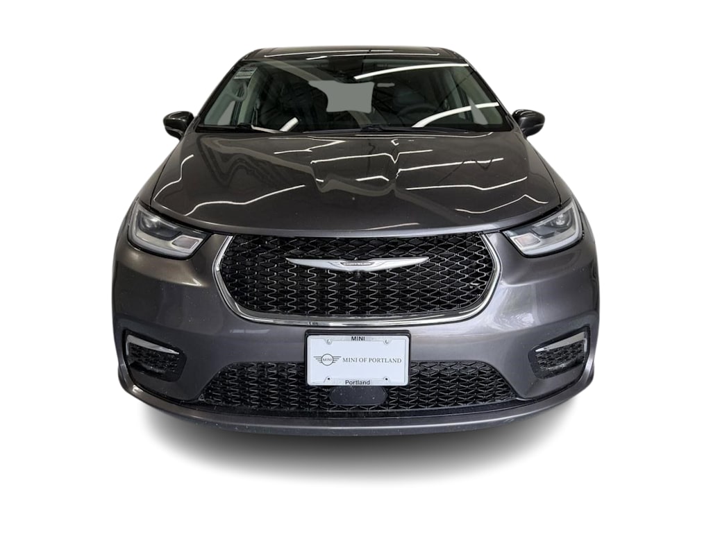 Thumbnail: 2023 Chrysler Pacifica - 5
