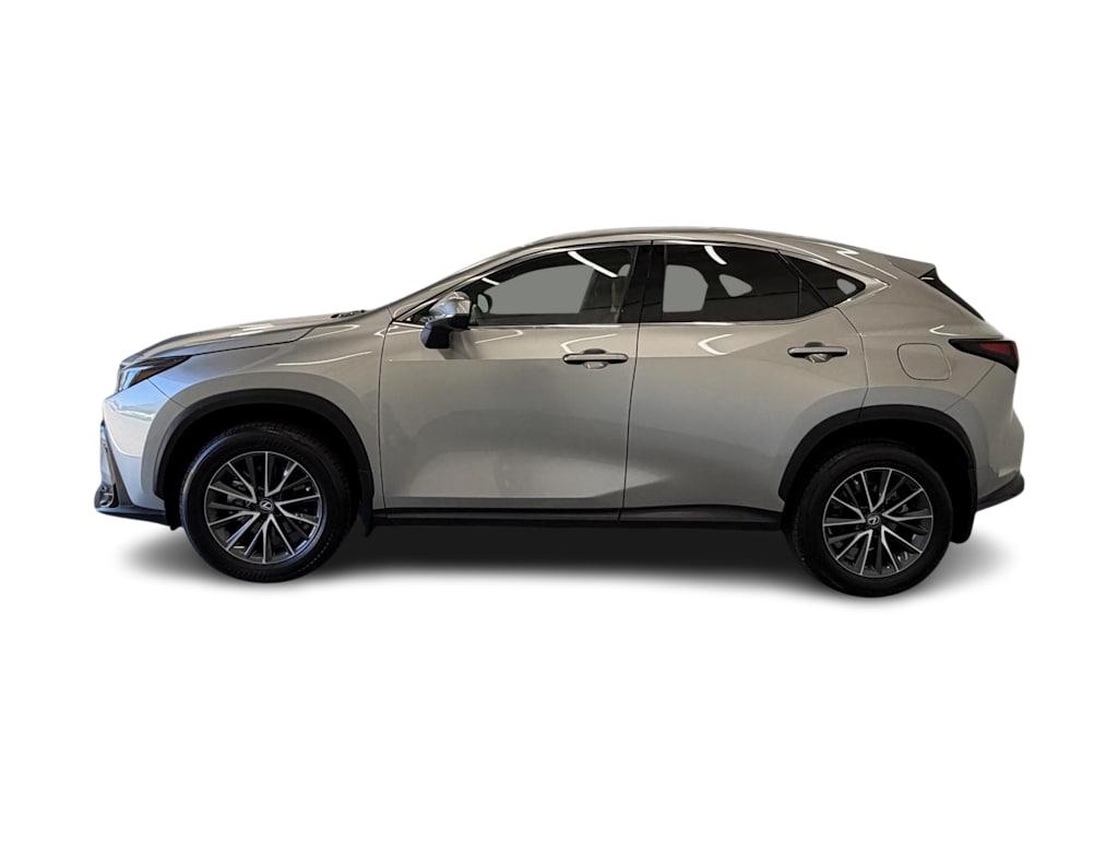 Thumbnail: 2024 Lexus ES - 3