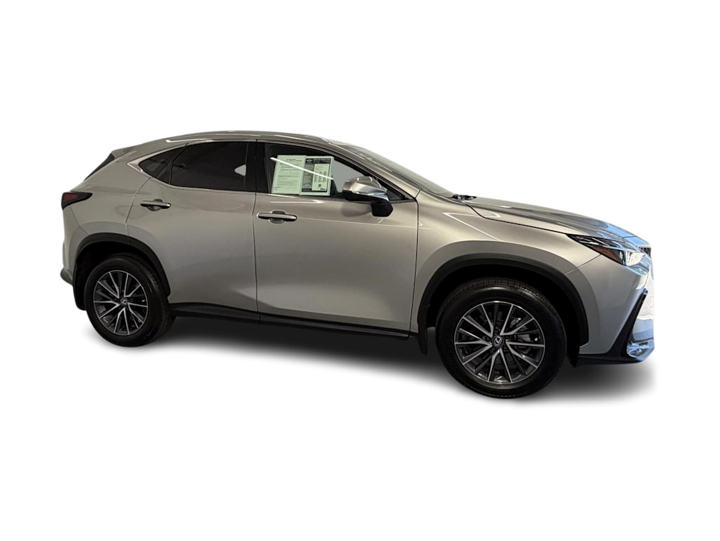Thumbnail: 2024 Lexus ES - 17