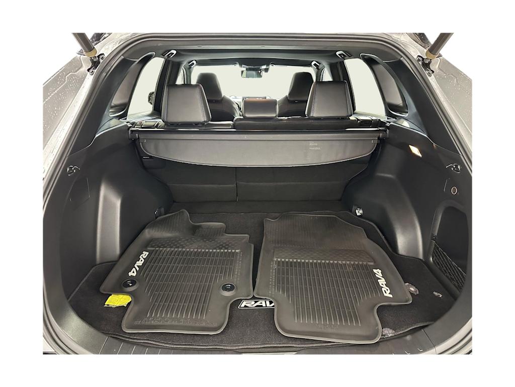 Thumbnail: 2019 Toyota RAV4 - 14