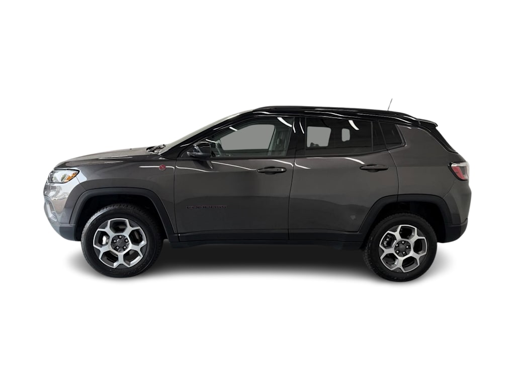 Thumbnail: 2022 Jeep Compass - 3