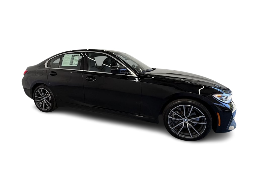 Thumbnail: 2022 BMW 3 Series - 17