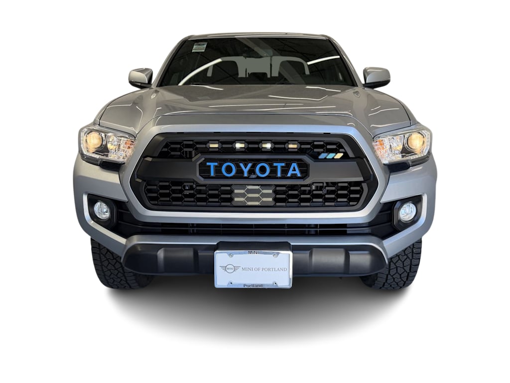 Thumbnail: 2022 Toyota Tacoma - 5