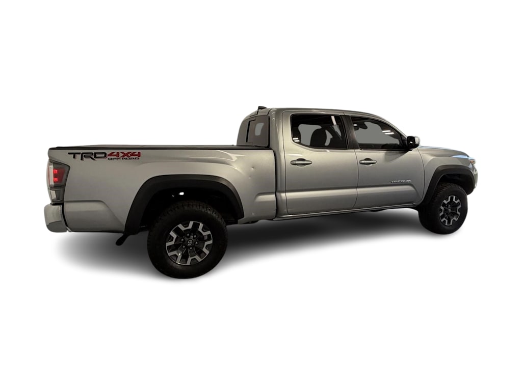 Thumbnail: 2022 Toyota Tacoma - 16