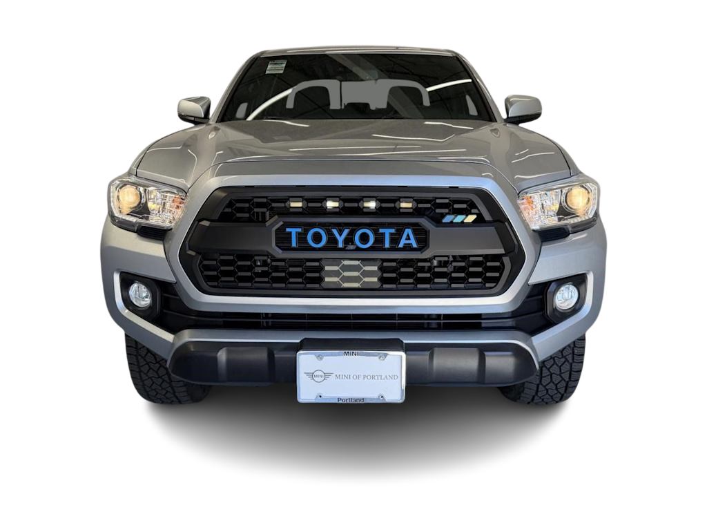 Thumbnail: 2022 Toyota Tacoma - 5