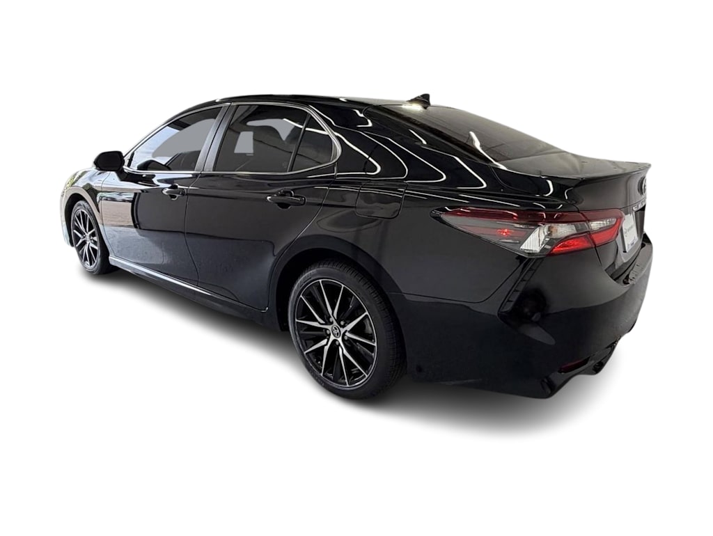 Thumbnail: 2022 Toyota Camry - 4