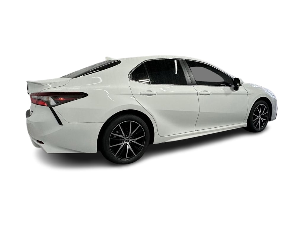 Thumbnail: 2023 Toyota Camry - 16