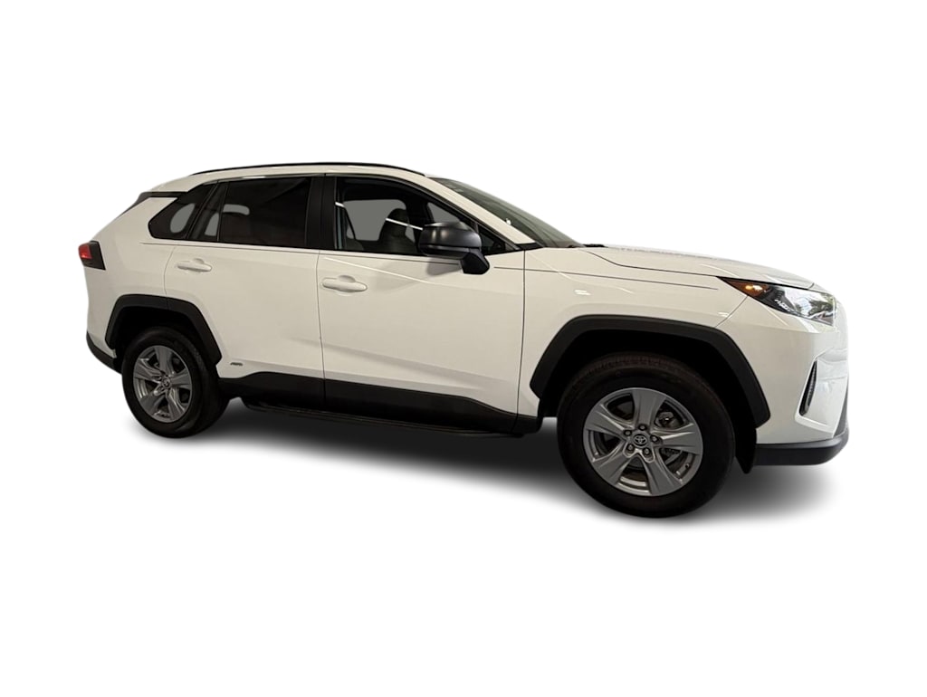 Thumbnail: 2022 Toyota RAV4 - 17