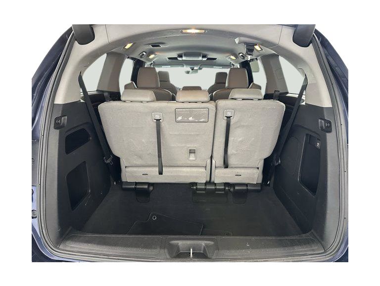 Thumbnail: 2018 Honda Odyssey - 14