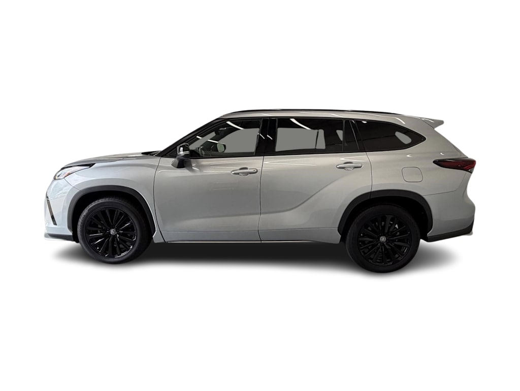 Thumbnail: 2025 Toyota Highlander - 3