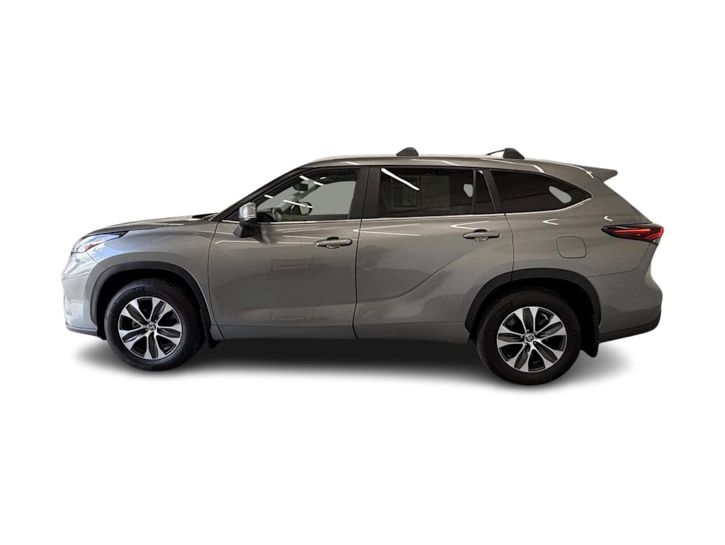 Thumbnail: 2026 Toyota Highlander - 3