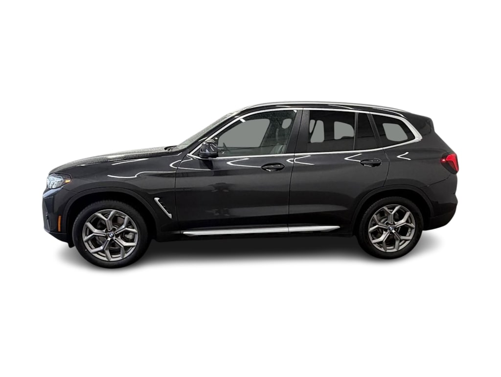 Thumbnail: 2022 BMW X3 - 3
