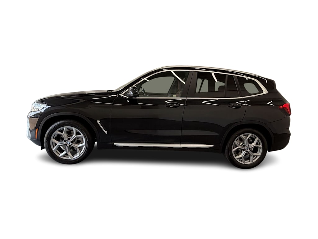 Thumbnail: 2023 BMW X3 - 3