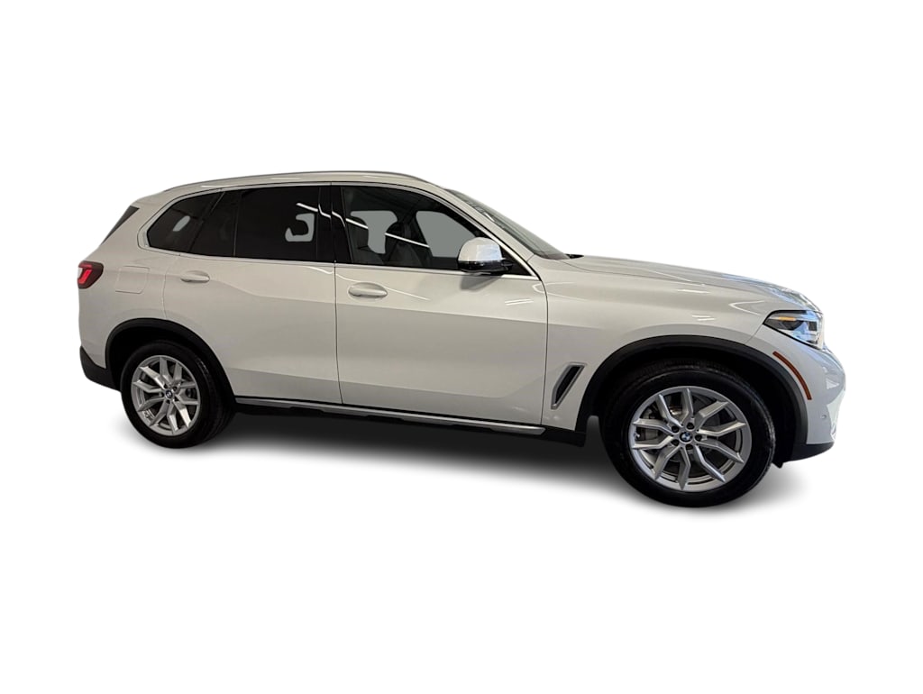 Thumbnail: 2023 BMW X5 - 18