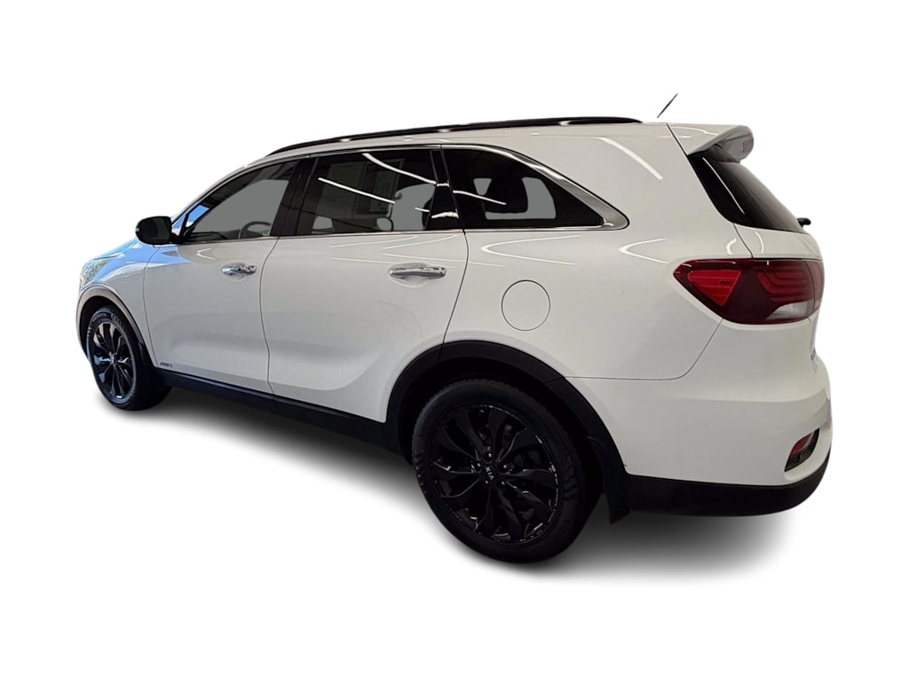 Thumbnail: 2020 Kia Sorento - 4