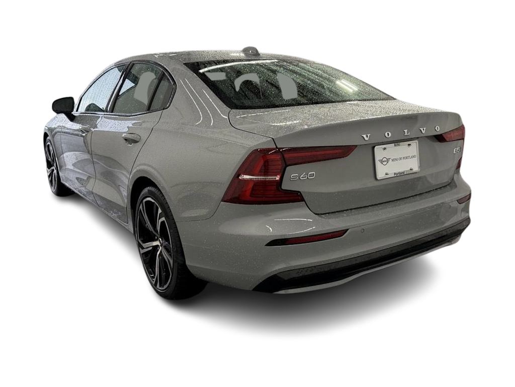 Thumbnail: 2024 Volvo S60 - 4