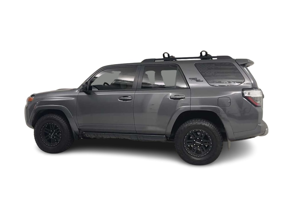 Thumbnail: 2020 Toyota 4Runner - 3