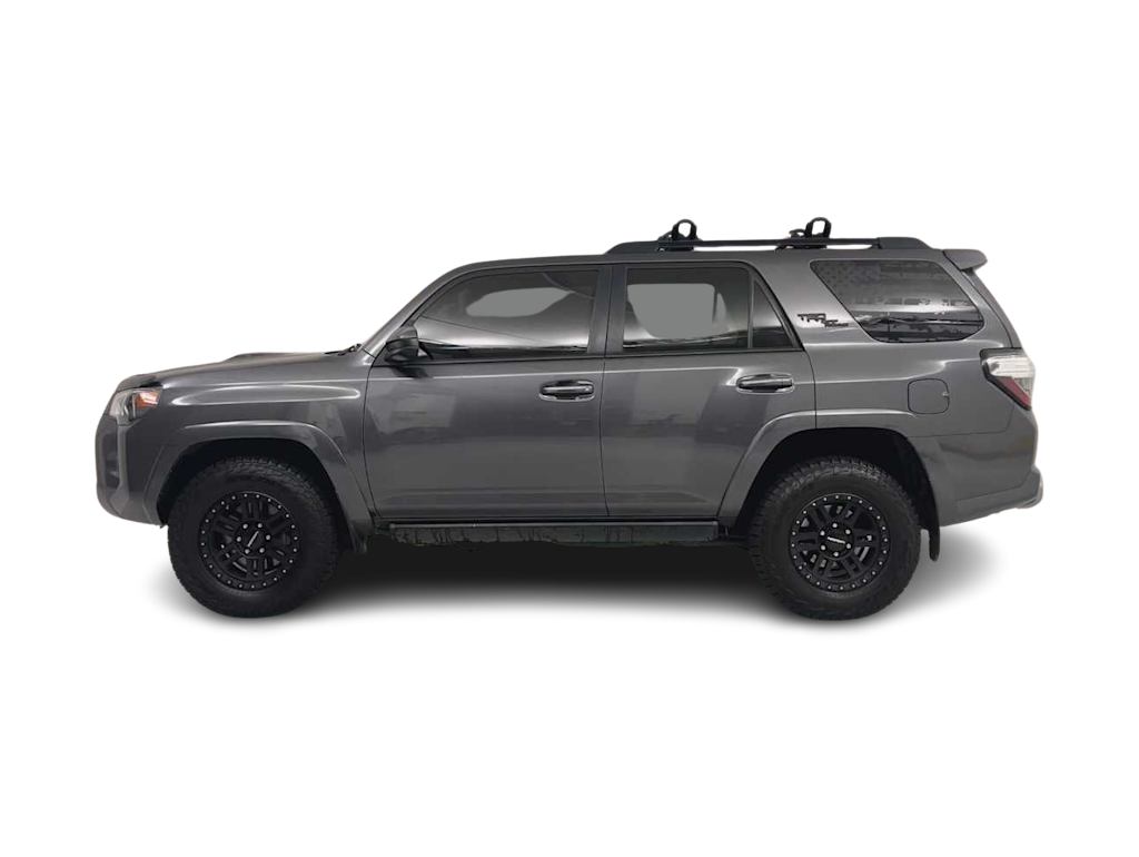Thumbnail: 2020 Toyota 4Runner - 19