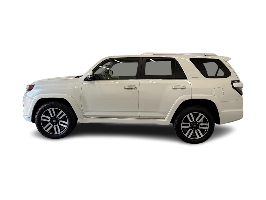 Thumbnail: 2023 Toyota 4Runner - 3