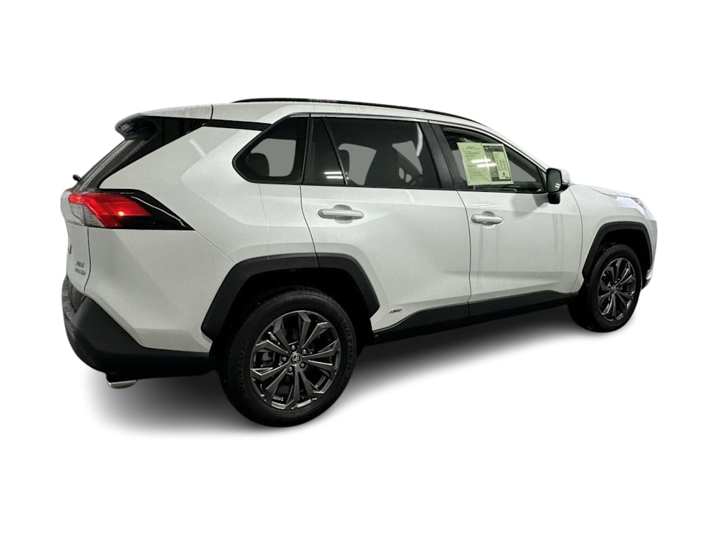 Thumbnail: 2023 Toyota RAV4 - 16