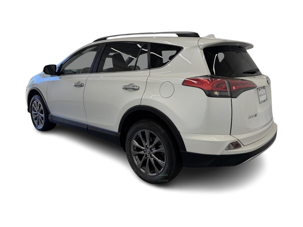 Thumbnail: 2018 Toyota RAV4 - 4