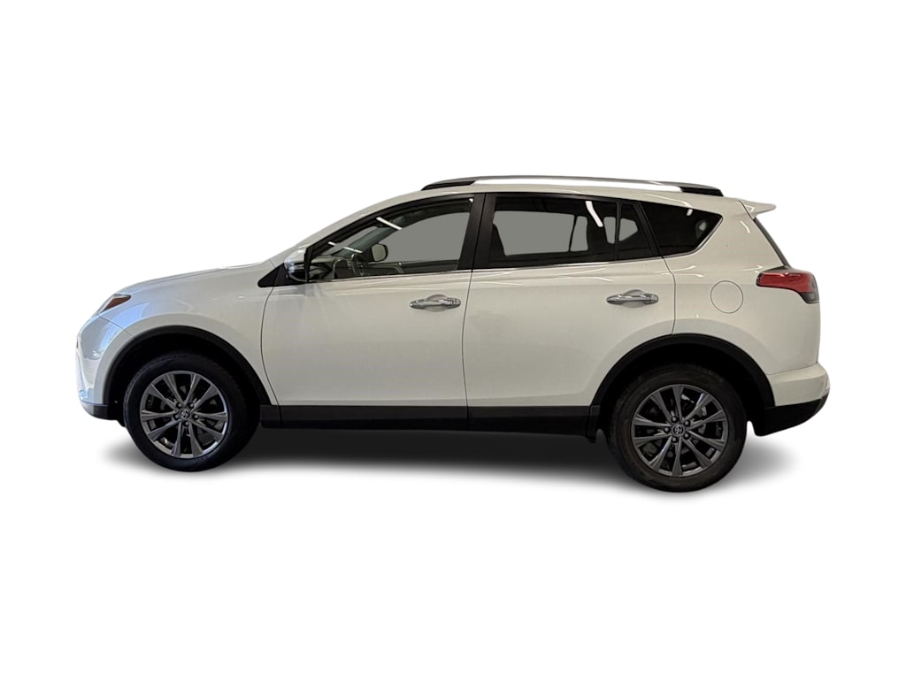 Thumbnail: 2018 Toyota RAV4 - 3