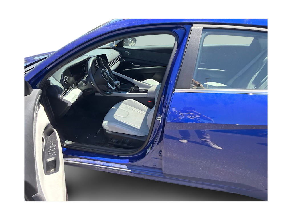 Thumbnail: 2024 Hyundai Elantra - 4