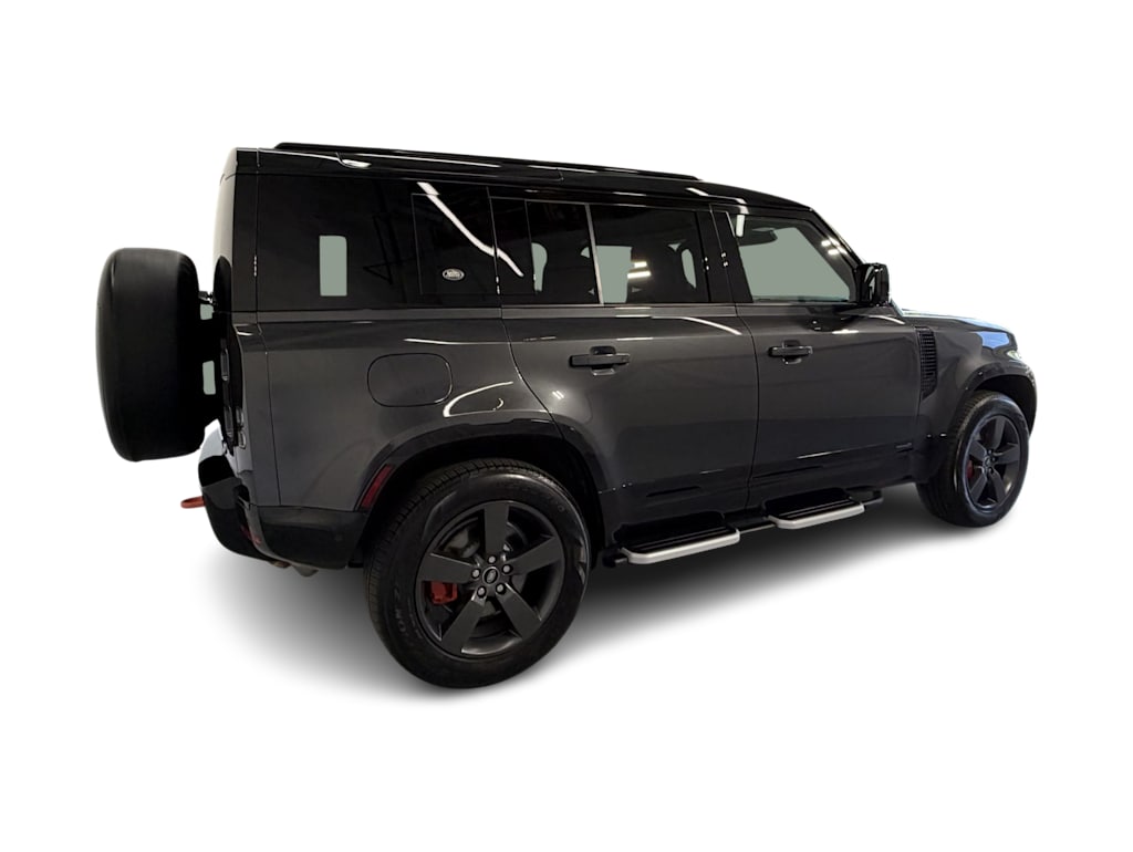 Thumbnail: 2023 Land Rover Defender - 15