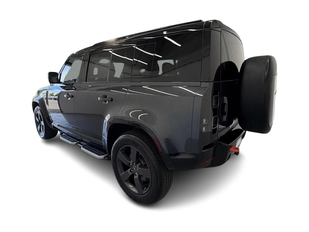Thumbnail: 2023 Land Rover Defender - 4