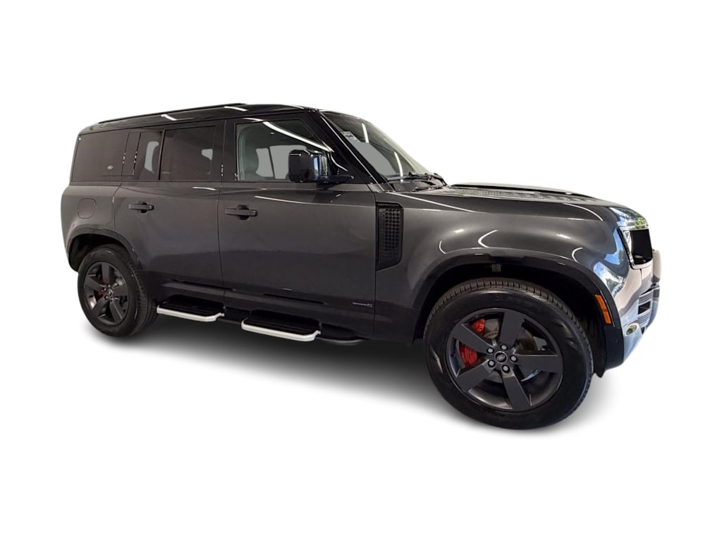 Thumbnail: 2023 Land Rover Defender - 15
