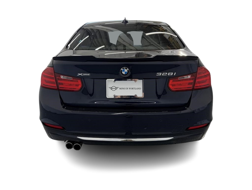 Thumbnail: 2015 BMW 3 Series - 4