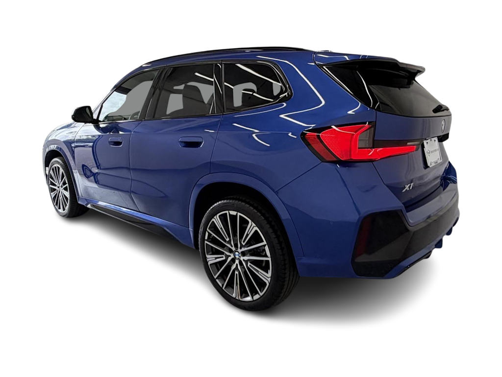 Thumbnail: 2023 BMW X1 - 4