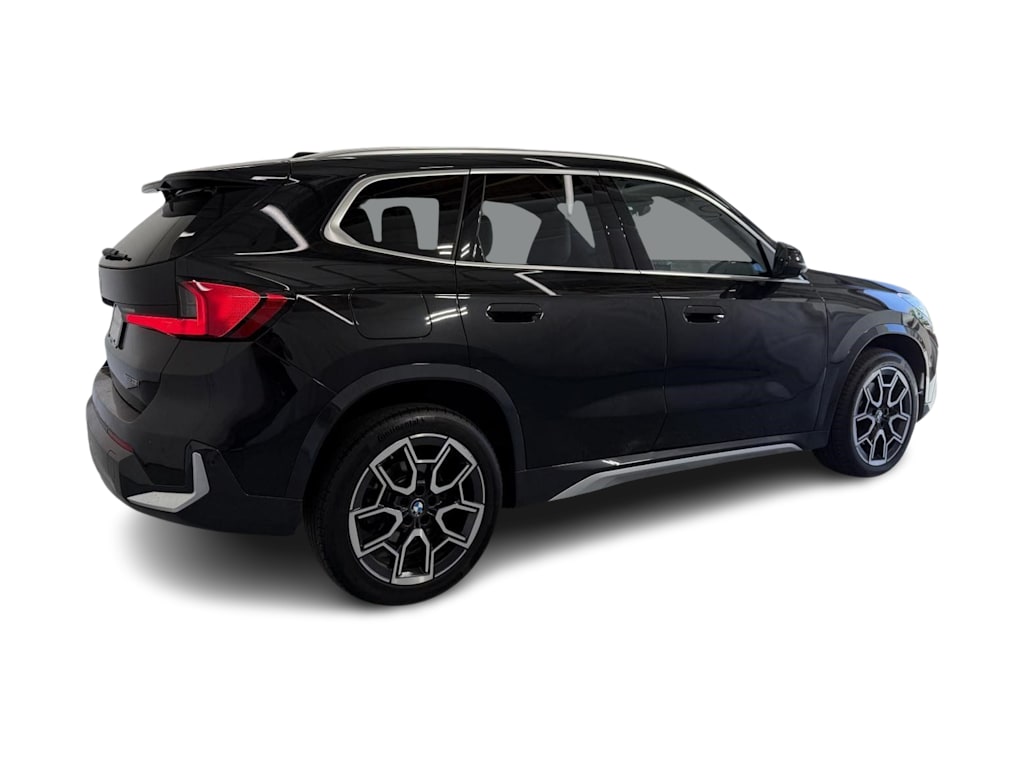 Thumbnail: 2025 BMW X1 - 16