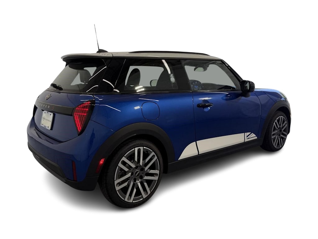 Thumbnail: 2026 MINI Cooper - 15