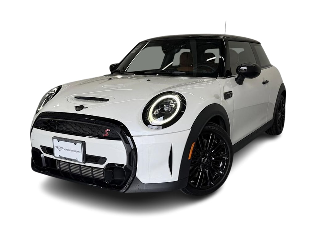 2023 MINI 3 Door