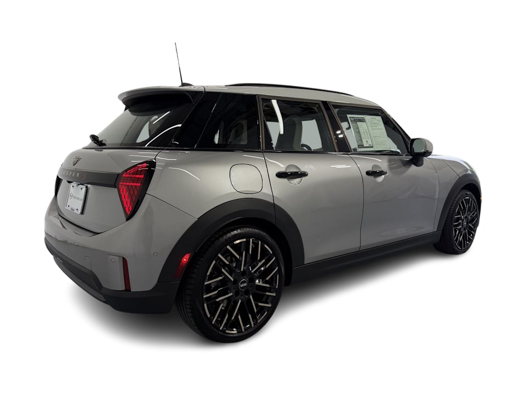 Thumbnail: 2026 MINI Cooper - 17