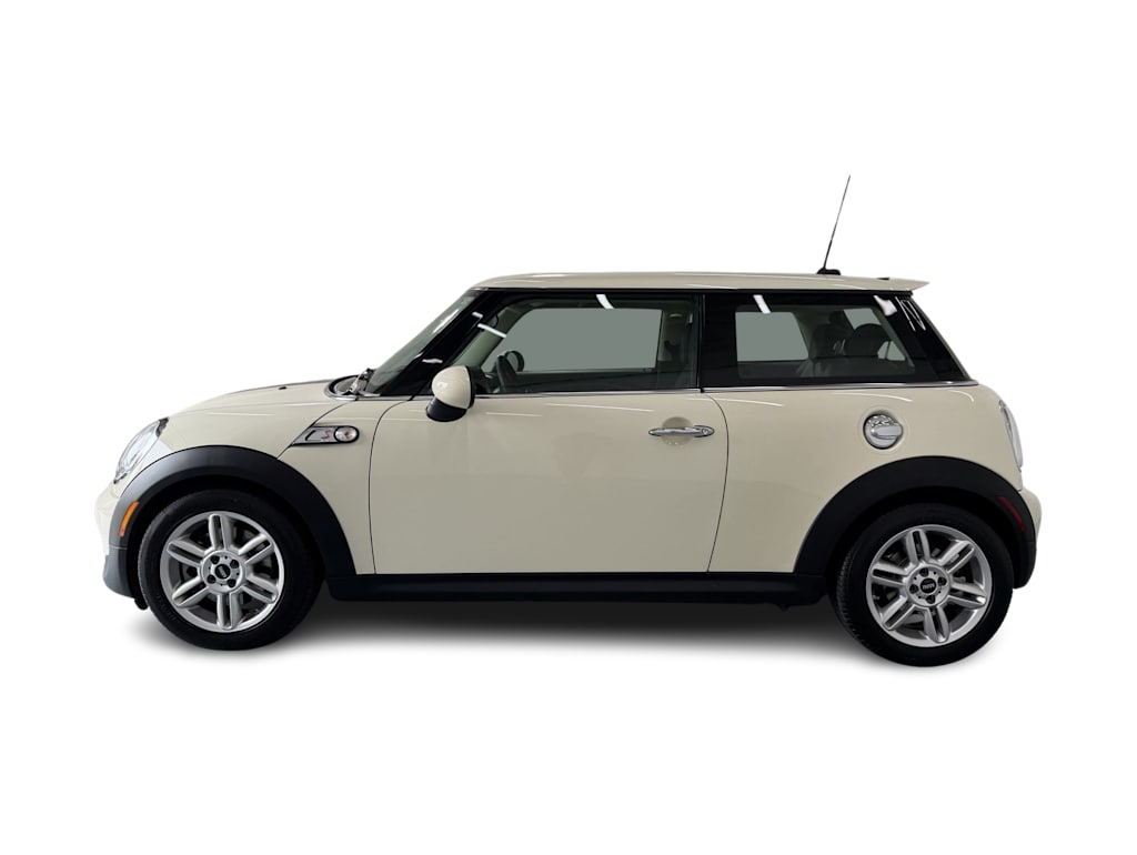 Thumbnail: 2013 MINI Cooper - 3