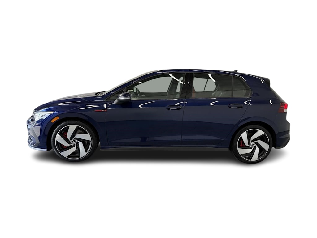 Thumbnail: 2023 Volkswagen Golf - 3