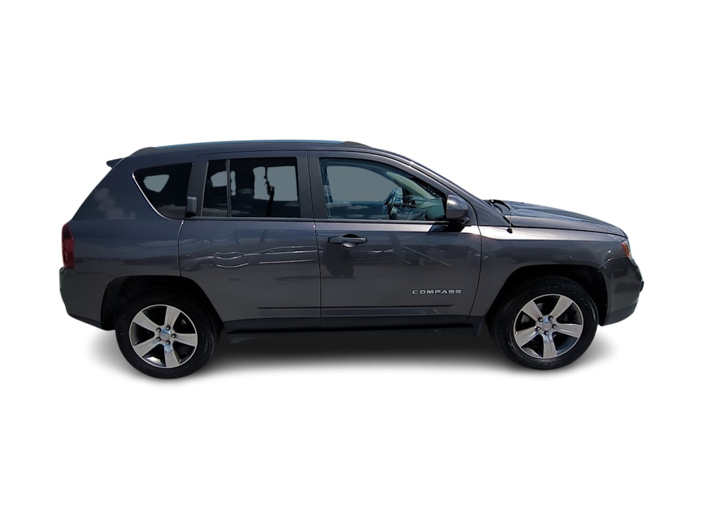 Thumbnail: 2017 Jeep Compass - 23