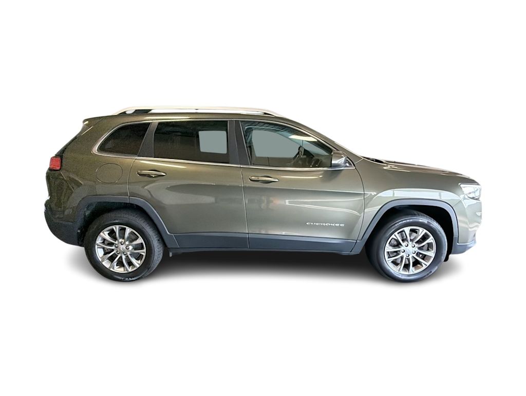 Thumbnail: 2019 Jeep Cherokee - 23
