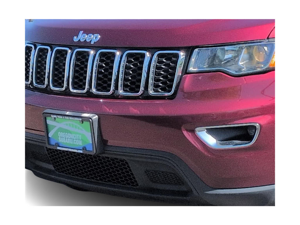 Thumbnail: 2021 Jeep Grand Cherokee - 24