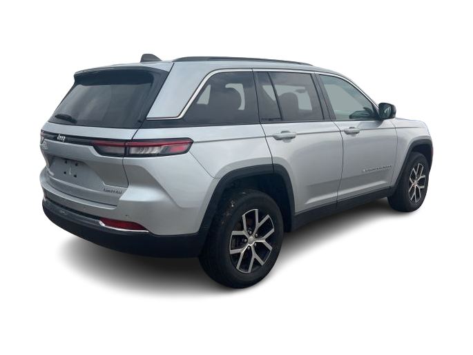 Thumbnail: 2024 Jeep Grand Cherokee - 16