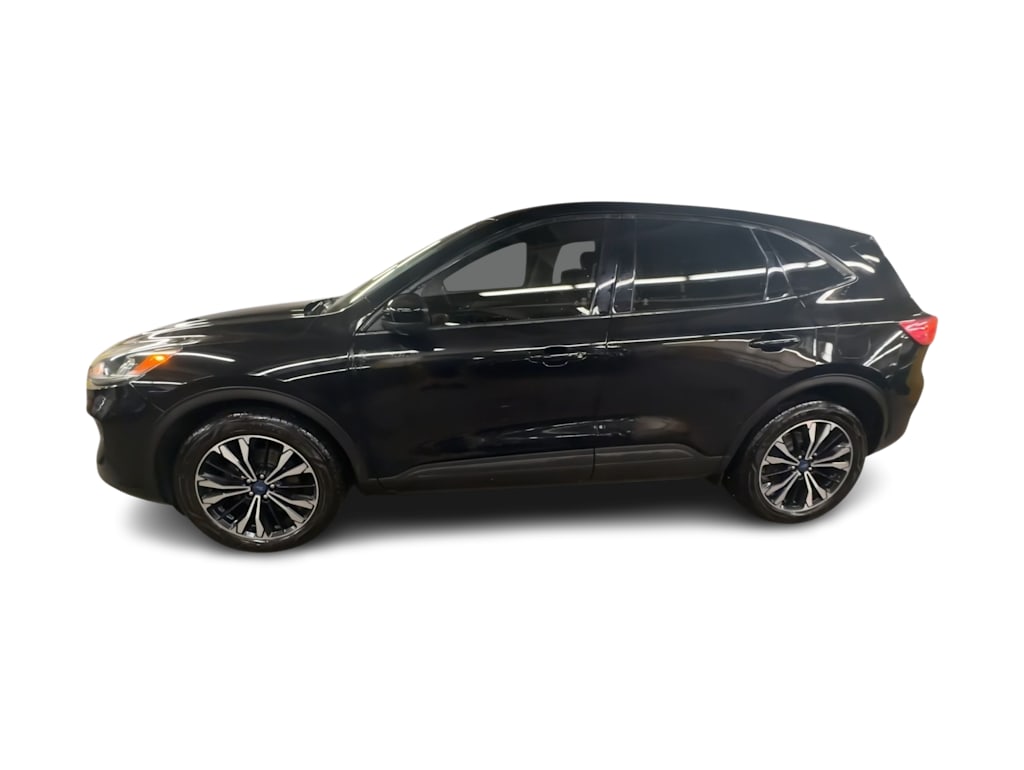 Thumbnail: 2021 Ford Escape - 3