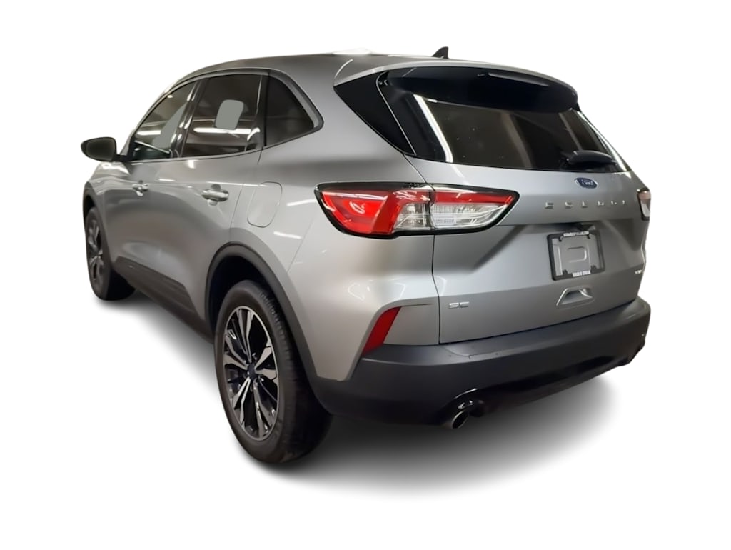 Thumbnail: 2022 Ford Escape - 4