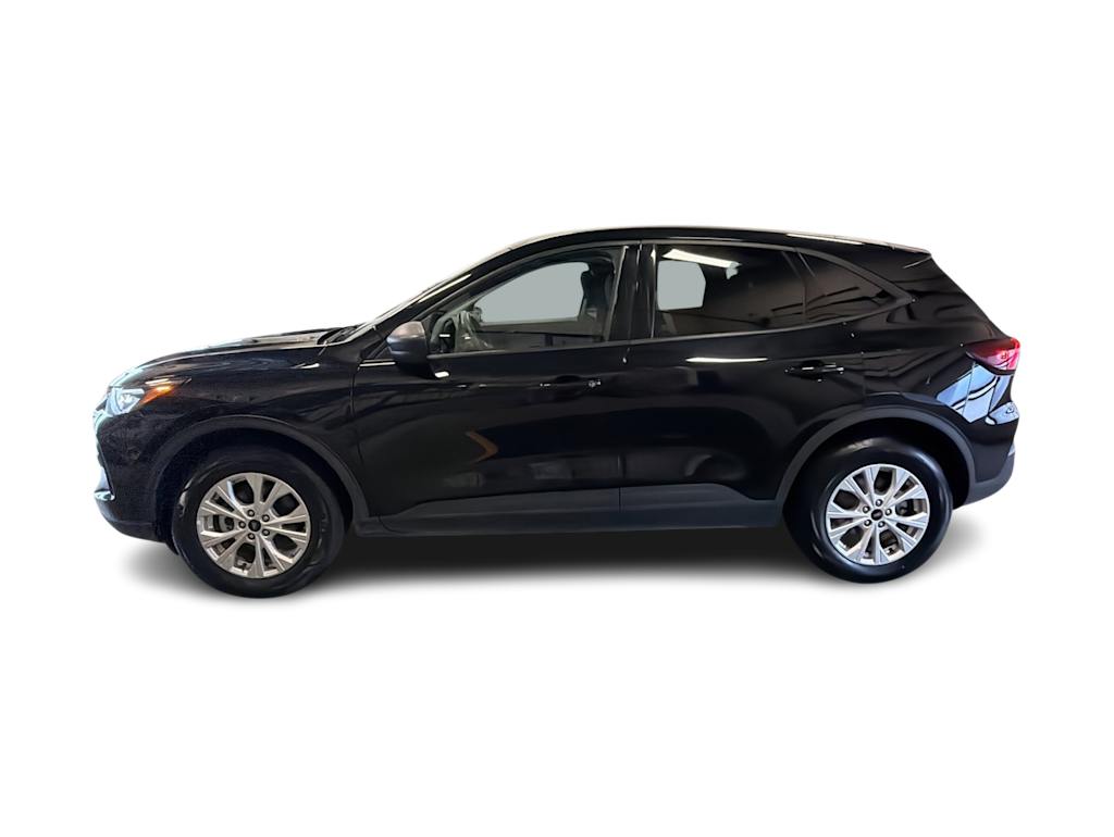 Thumbnail: 2025 Ford Escape - 3