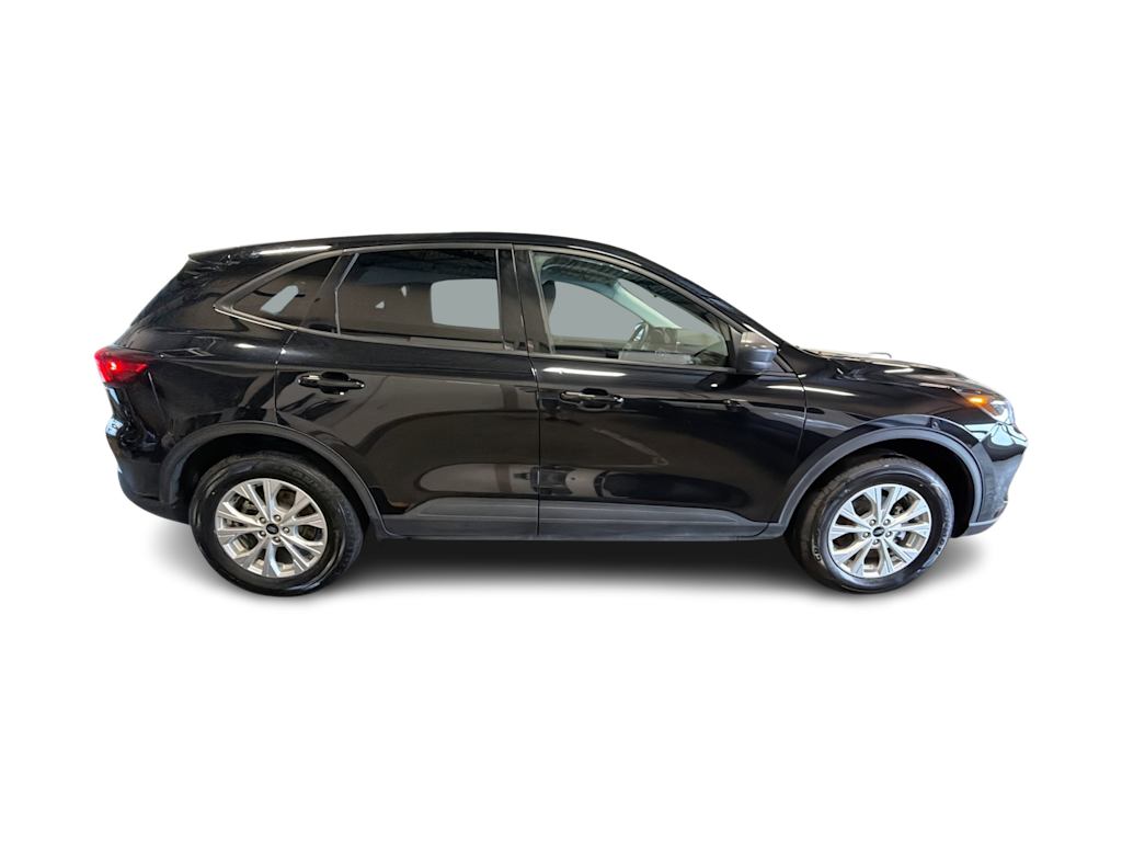 Thumbnail: 2025 Ford Escape - 22
