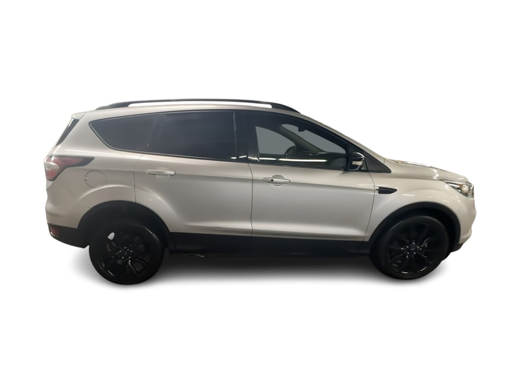 Thumbnail: 2017 Ford Escape - 25